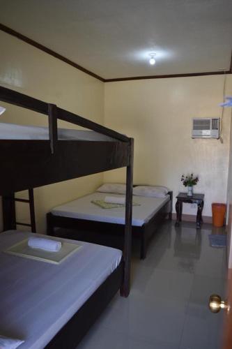 cheap hotels in pagudpud
